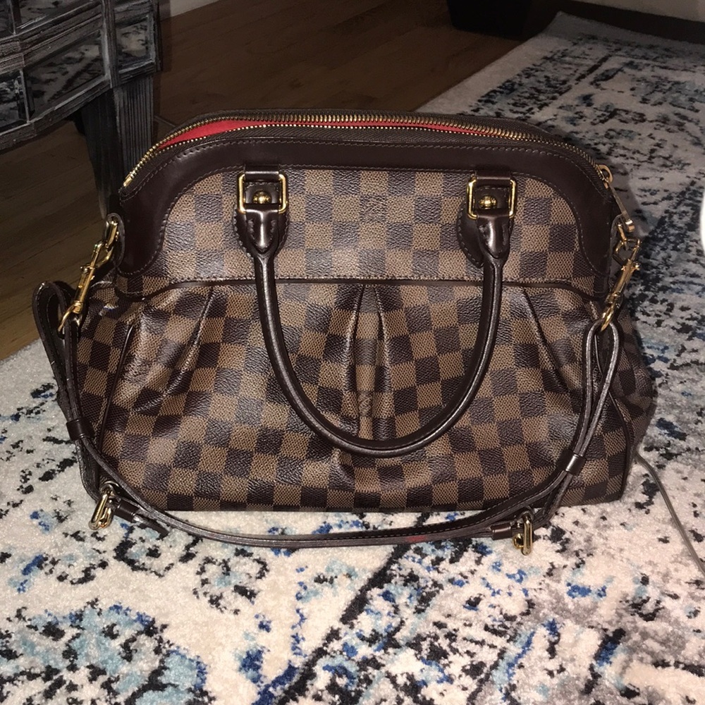 Authentic Louis Vuitton Trevi Damier Ebene bag